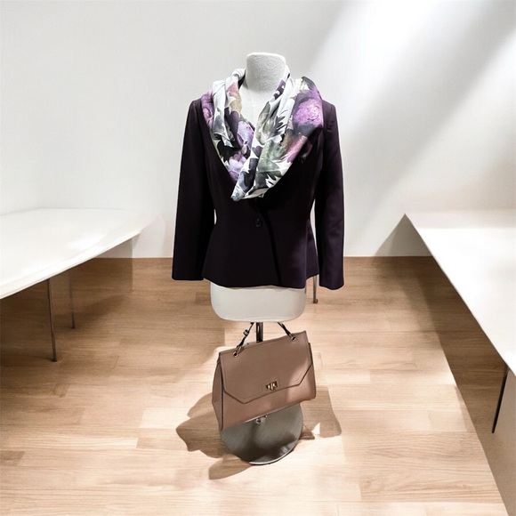 Ann Taylor Factory Plum Blazer with button closure size 2 - Picture 8 of 8